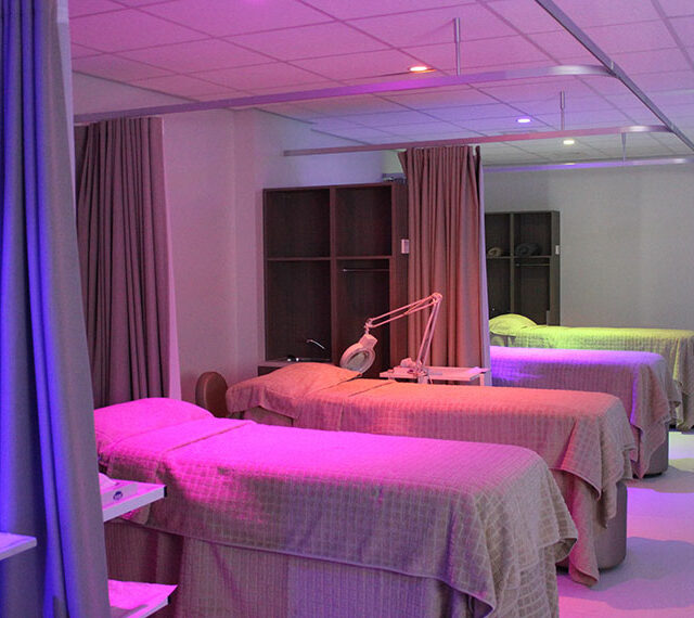 Beds in the North Notts College salon